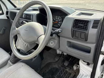 MITSUBISHI MINICAB TRUCK