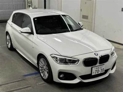 BMW 1 SERIES