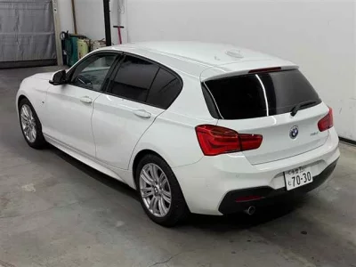 BMW 1 SERIES