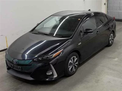 TOYOTA PRIUS PHV
