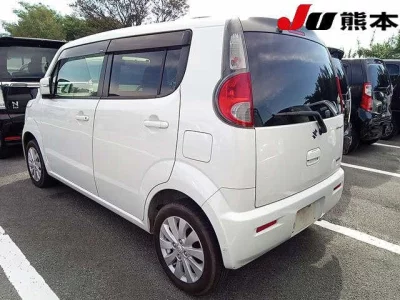 SUZUKI MRWAGON