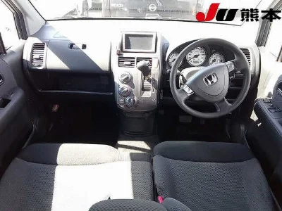 HONDA MOBILIO SPIKE