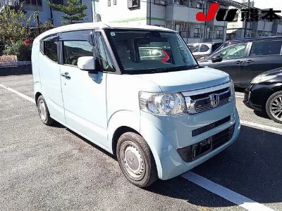 HONDA N BOX SLASH