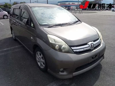 TOYOTA ISIS