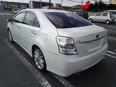 TOYOTA SAI