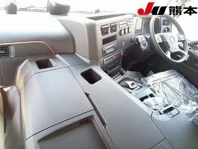 MITSUBISHI FUSO SUPER GREAT