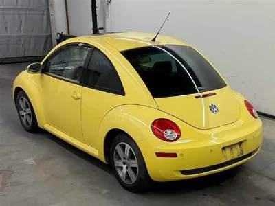 VOLKSWAGEN NEW BEETLE