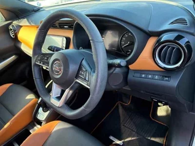 NISSAN KICKS