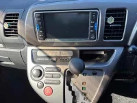 Цена авто Toyota Wish с аукционов Японии, номер кузова ZNE10G, пробег 107 000, оценка 2