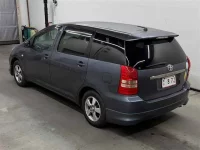 Цена авто Toyota Wish с аукционов Японии, номер кузова ZNE10G, пробег 107 000, оценка 2