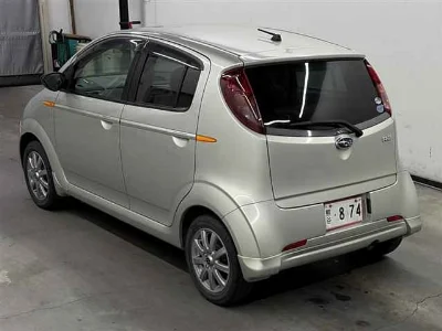 SUBARU R2