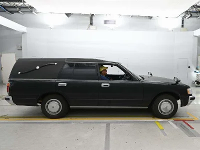 TOYOTA CROWN VAN