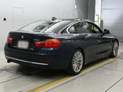 BMW 4 SERIES