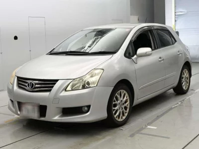 TOYOTA BLADE