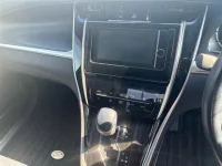 Цена авто Toyota Harrier с аукционов Японии, номер кузова ZSU60W, пробег 86 000, оценка 6