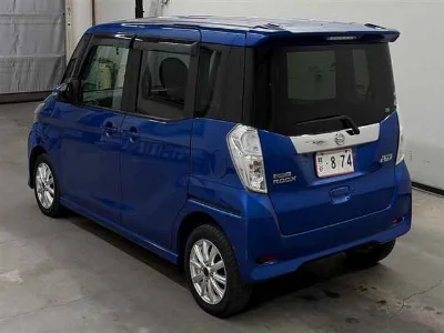 NISSAN DAYZ ROOX