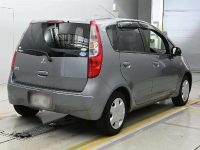 MITSUBISHI COLT