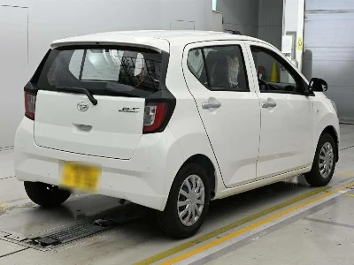 DAIHATSU MIRA E S 2