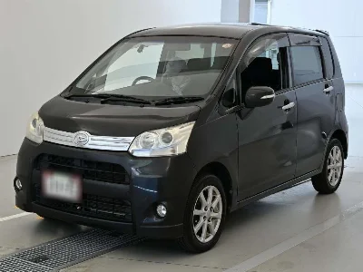 DAIHATSU MOVE 1