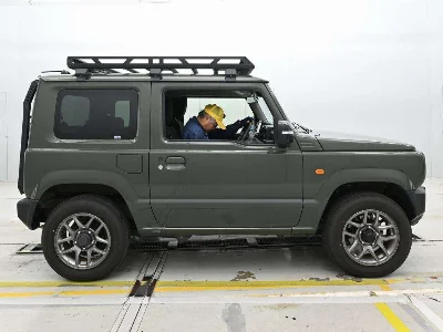 SUZUKI JIMNY