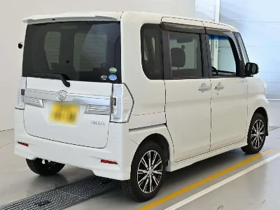 DAIHATSU TANTO 2