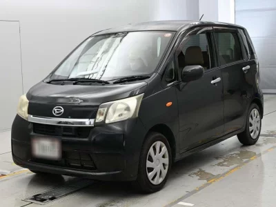 DAIHATSU MOVE 1