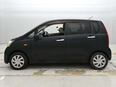 DAIHATSU MOVE 3
