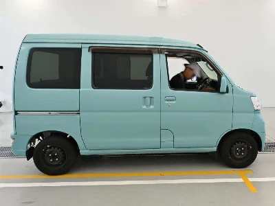 DAIHATSU HIJET VAN 3