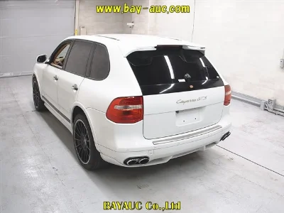 PORSCHE CAYENNE
