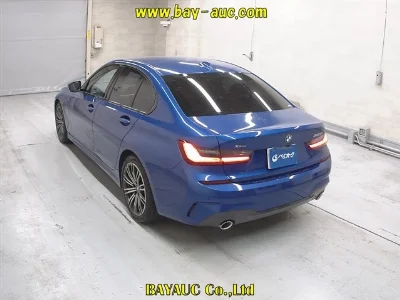 BMW 3 SERIES