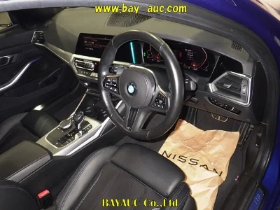 BMW 3 SERIES