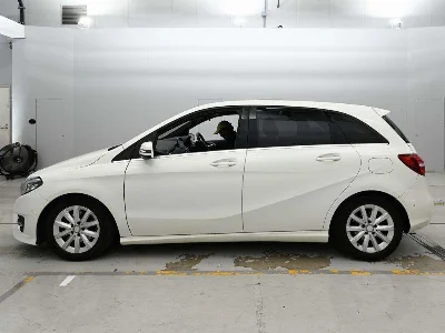 MERCEDES BENZ B CLASS