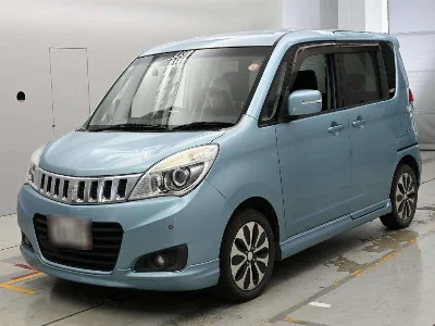 MITSUBISHI DELICA D2