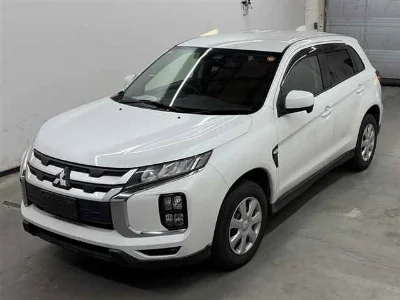 MITSUBISHI RVR