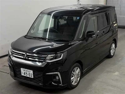 MITSUBISHI DELICA D2