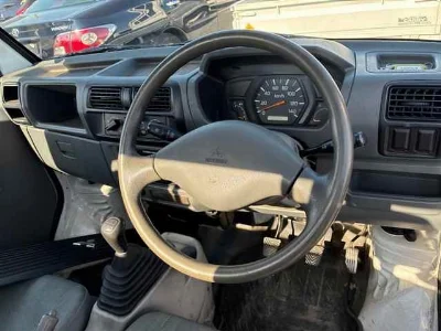 MITSUBISHI MINICAB TRUCK