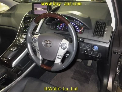 TOYOTA SAI