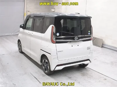 NISSAN ROOX