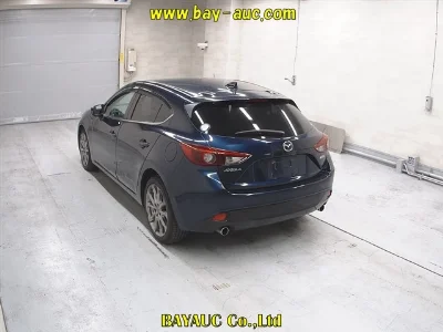 MAZDA AXELA