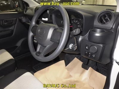 DAIHATSU MIRA E S 2