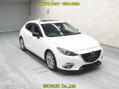 MAZDA AXELA