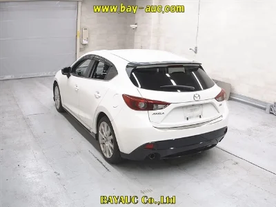 MAZDA AXELA