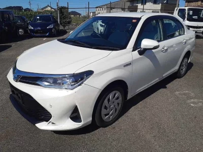 TOYOTA COROLLA AXIO