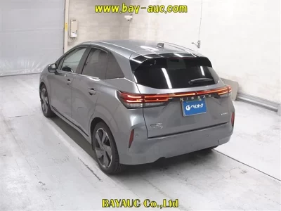 NISSAN AURA