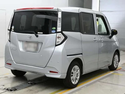 TOYOTA TANK