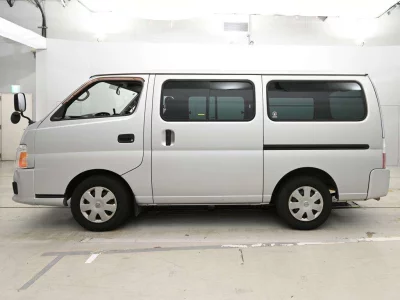 NISSAN CARAVAN
