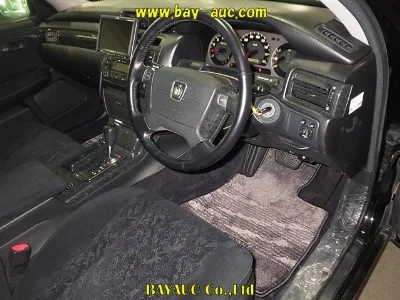TOYOTA CROWN ESTATE