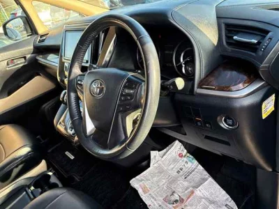 TOYOTA ALPHARD