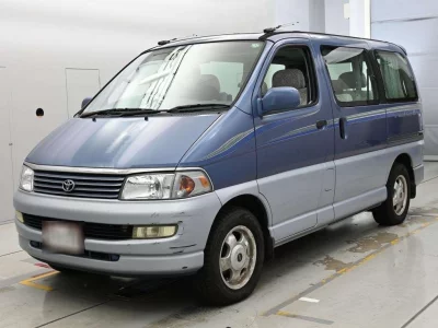 TOYOTA HIACE REGIUS