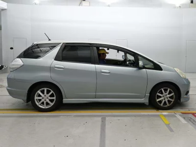 HONDA FIT SHUTTLE